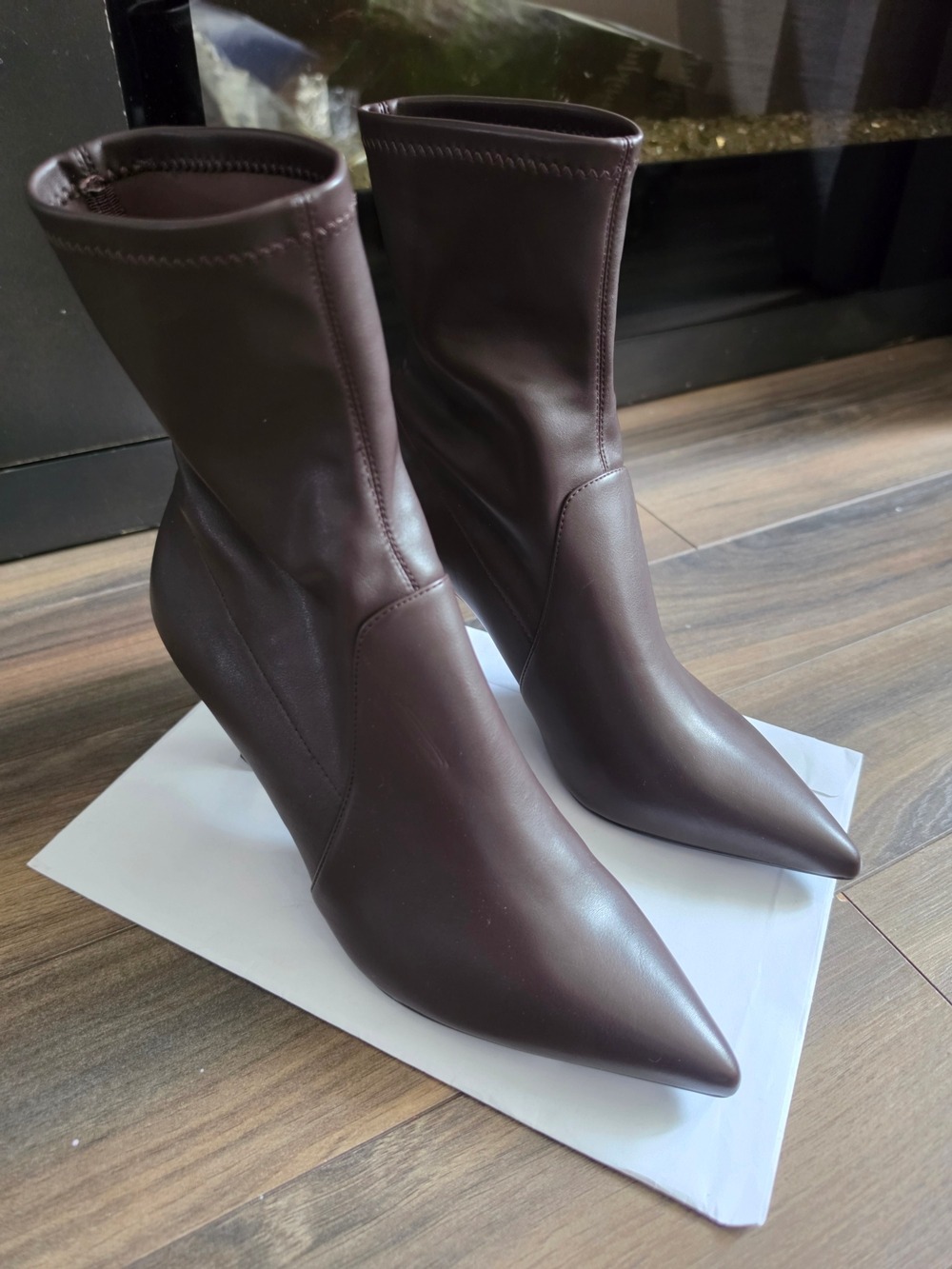 Women's Pointed Toe Stretch Ankle Boots - Dark Brown Size 41/ US 10